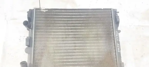 Renault Kangoo I Coolant radiator 7700428082