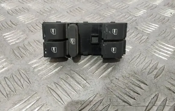 Volkswagen Touran I Electric window control switch 1K4959857
