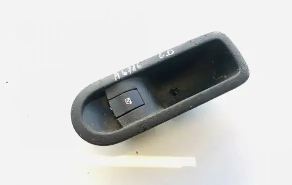 Renault Megane II Electric window control switch 156015540