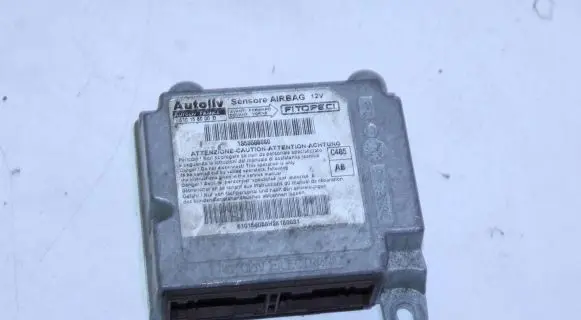 Fiat Fiorino Airbag control unit/module 1353558080