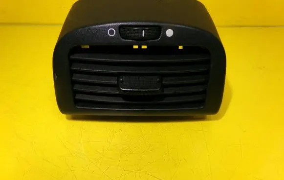 Fiat Stilo Rear air vent grill LS347701 ST2966