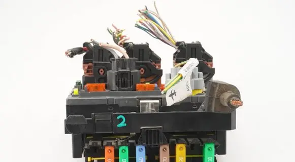 Peugeot 308 BSM Control unit 9666700580