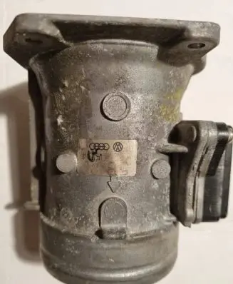 Audi 100 S4 C4 Electric throttle body valve 