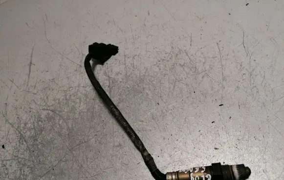 Mercedes-Benz GL X164 Lambda probe sensor A0045420718