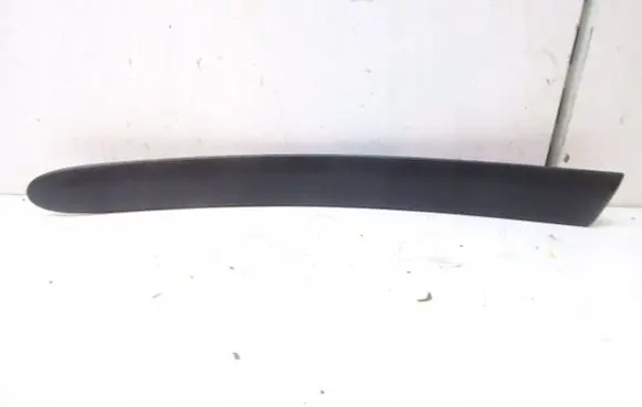 Seat Ibiza III (6L) Front arch trim 6L3853535B