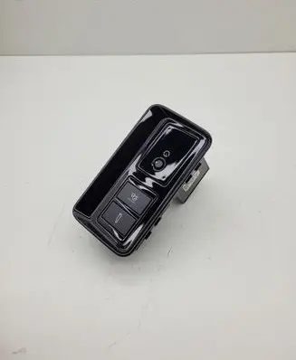 Jaguar XE Tailgate opening switch GX7311654HC
