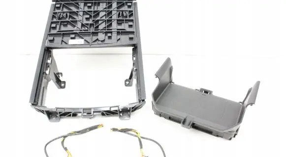 BMW 5 G30 G31 Other center console (tunnel) element 9330629