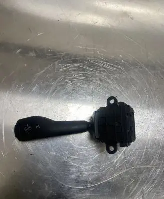 BMW 3 E46 Indicator stalk 8363668