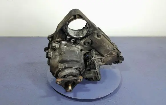 BMW X5M F85 Gearbox transfer box case 8643151