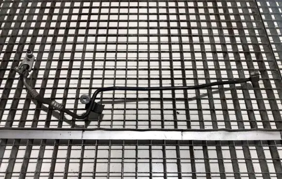 Mercedes-Benz Sprinter W906 Air conditioning (A/C) pipe/hose