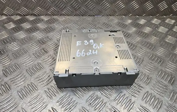 BMW 5 E39 Radio/CD/DVD/GPS head unit 6933091