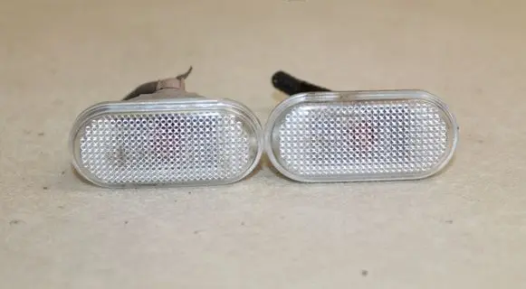 Nissan Tiida C11 Front fender indicator light 26160