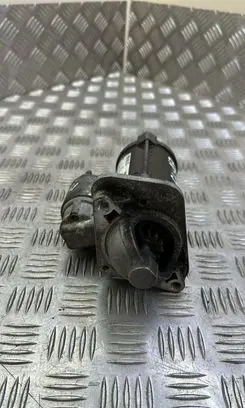 Renault Kadjar Starter motor 233007689R