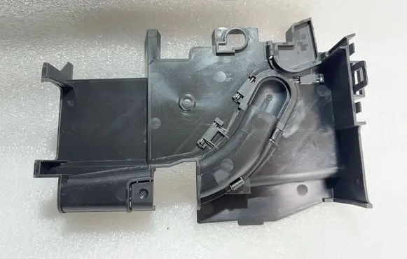 Volkswagen Touareg I Fuse box cover 7L0937555A