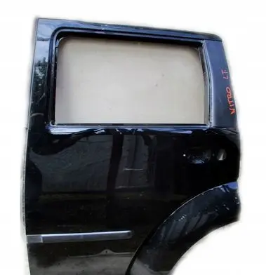 Dodge Nitro Rear door