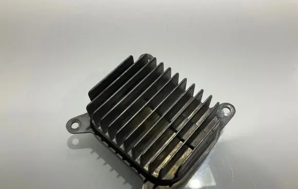 Tesla Model Y LED ballast control module 153292502C PGT22139030632