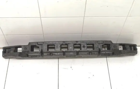 Front bumper foam support bar