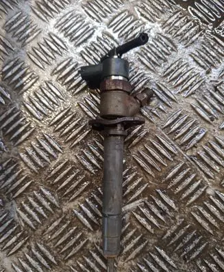 Volvo S80 Fuel injector 0445110078