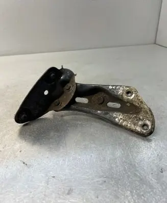 Skoda Octavia Mk2 (1Z) Fender mounting bracket 1Z0621141