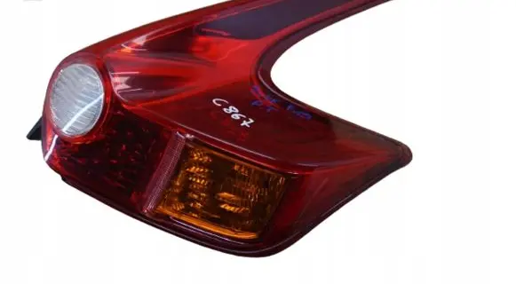 Nissan Juke I F15 Rear/tail lights