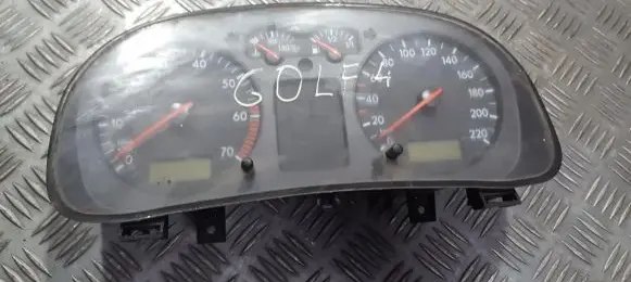 Volkswagen Golf IV Speedometer (instrument cluster) 1J0919860