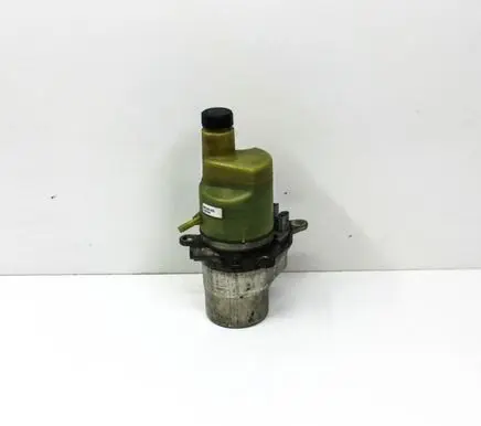 Volvo C30 Power steering pump 31302206