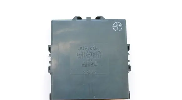 BMW 7 E38 Other devices 1012380111 8967053040