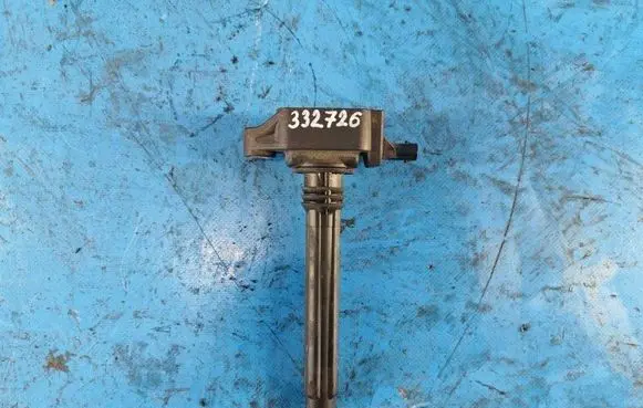 Chrysler 200 High voltage ignition coil 05149168