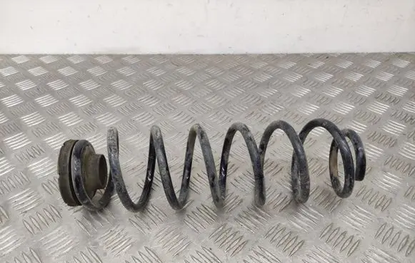Volkswagen Polo V 6R Rear coil spring