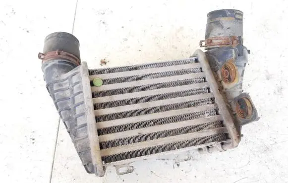 Volkswagen Vento Intercooler radiator akg0496