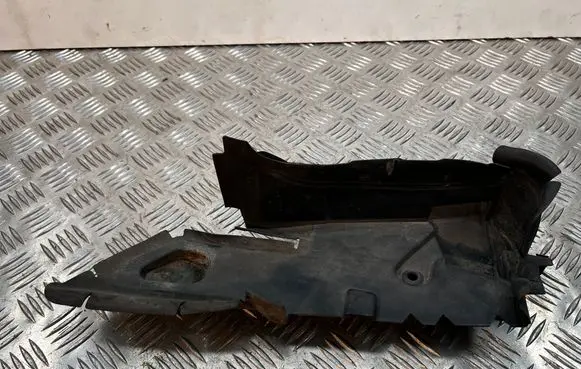 Ford Galaxy Intercooler air guide/duct channel EM2BR020A26AC EM2BR020A26