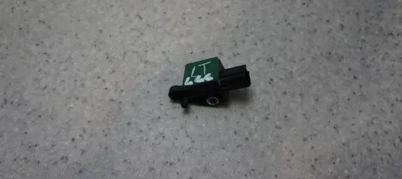 Volkswagen Polo III 6N 6N2 6NF Airbag deployment crash/impact sensor 5N0959351B