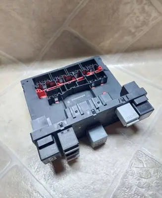 Volkswagen PASSAT B6 Comfort/convenience module 3C0937049H F005V00529