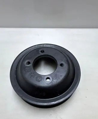 BMW 5 E39 Water pump pulley 1436590