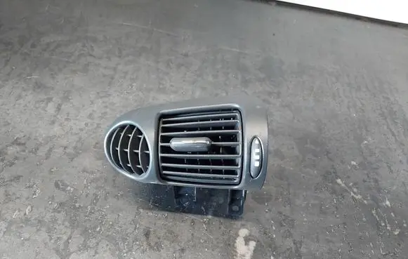 Mercedes-Benz C W203 Dashboard side air vent grill/cover trim A2038300154
