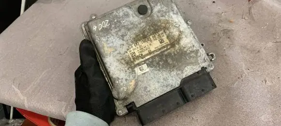 Mercedes-Benz E W212 Engine control unit/module a6421508900 0281016656 48800228104703