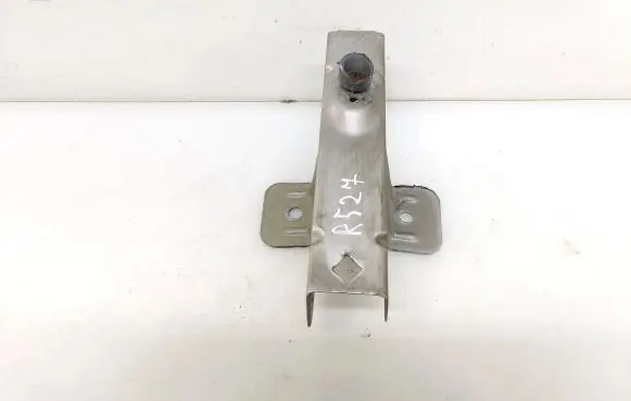 Opel Vivaro Fender mounting bracket