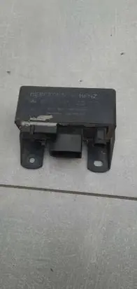Mercedes-Benz A W168 Glow plug pre-heat relay 0255452832