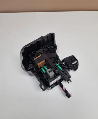 Peugeot 2008 II Fuse module 9812661980 9673028680 23136J4X10