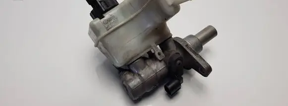 Volkswagen PASSAT B6 Master brake cylinder 3C1611301