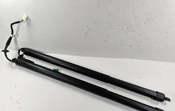 Peugeot 5008 II Tailgate/trunk strut/damper 9830770480