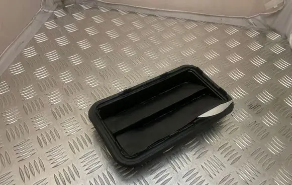 Lexus RX 450H Quarter panel pressure vent 6294012170