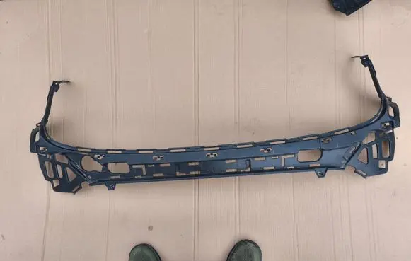 Mercedes-Benz GLC X253 C253 Front bumper mounting bracket A2538858703