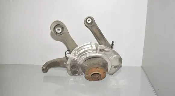 BMW 5 F10 F11 Front wheel hub 6775770 31216775770 6775971