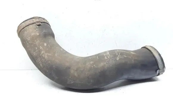 Volvo XC60 Intercooler hose/pipe 31338092