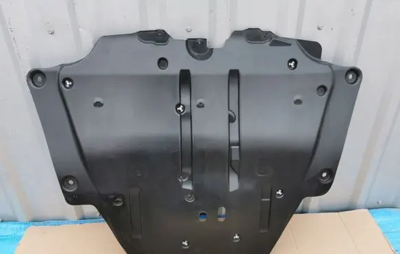 Dacia Sandero Engine splash shield/under tray 758929087R