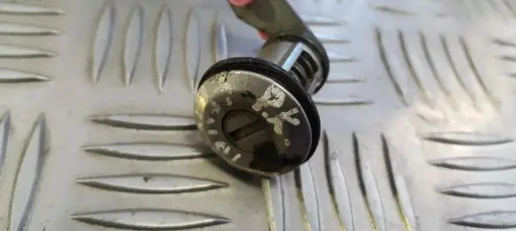 Nissan Almera Front door lock (next to the handle) 