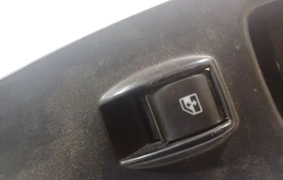 Fiat Doblo Electric window control switch