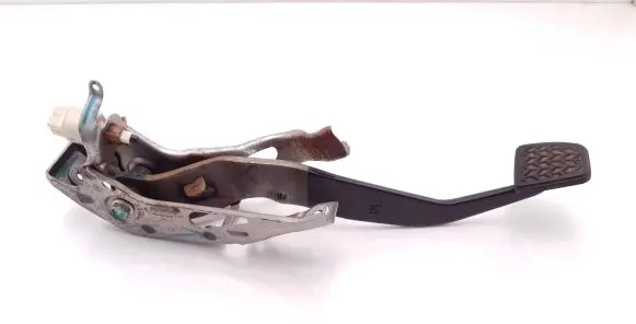 Toyota Yaris Brake pedal 3132152010A5