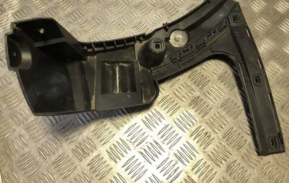 Volvo XC90 Rear bumper mounting bracket 08620567 1125